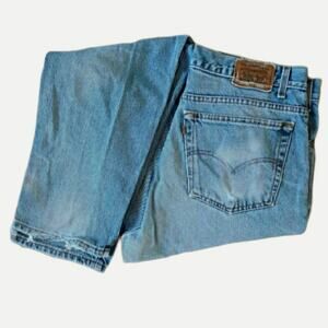 Vintage Levi's 540 Relaxed Tapered Jeans